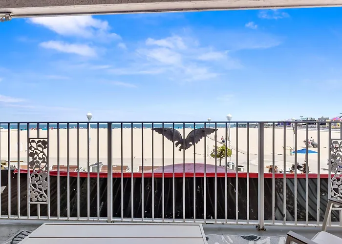 2 Bed1 Bath On The Boardwalk By The Inlet Apartment *